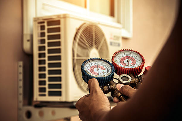 Professional Hvac technician working in Mendham, NJ